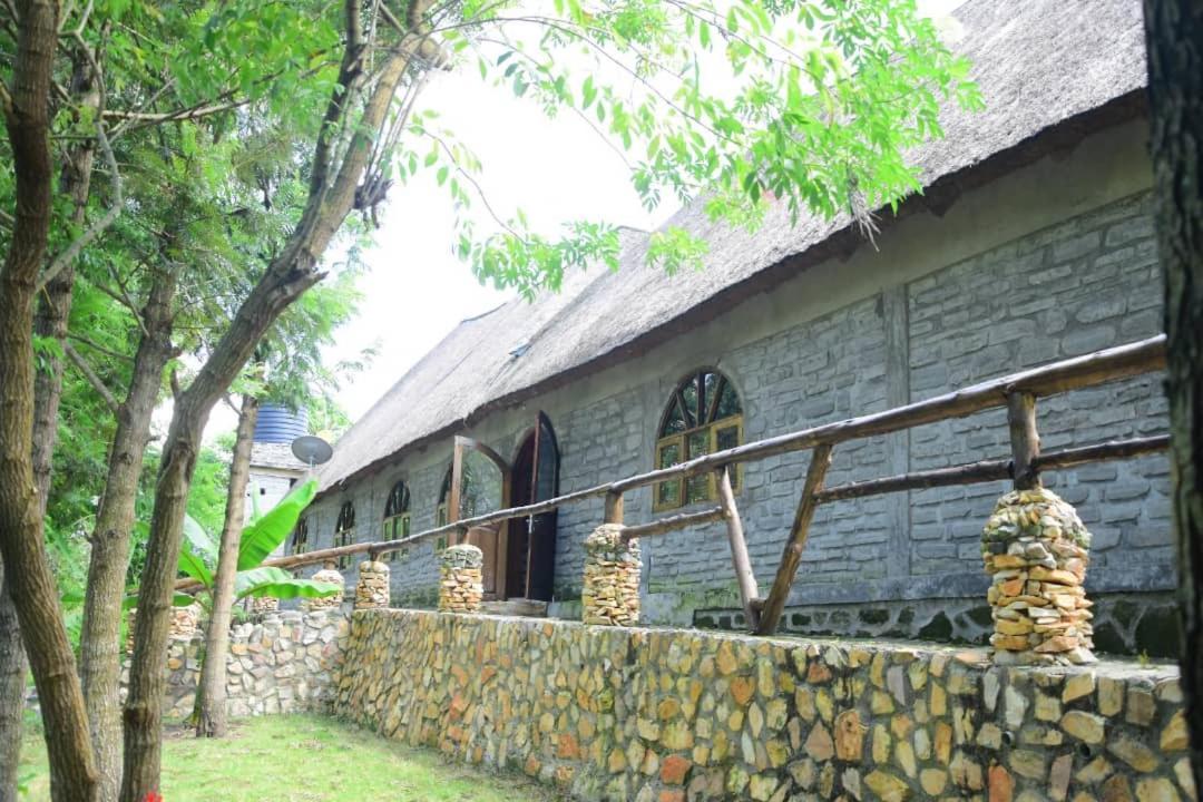 Kyaninga Royal Cottage Fort Portal Exterior photo