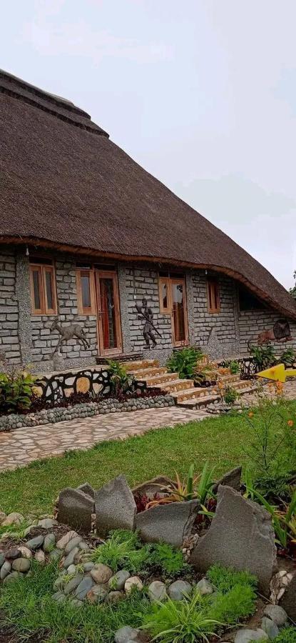 Kyaninga Royal Cottage Fort Portal Exterior photo